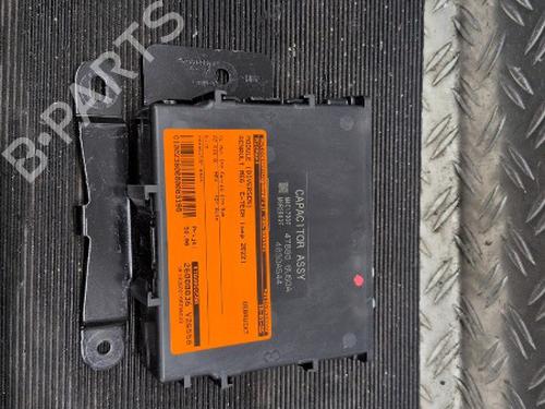 Used Electronic module RENAULT MEGANE E-TECH SUV EV60 (BNJ1) (218 hp) 33018422