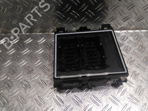 Used Fuse box Fuse box FORD FIESTA VII (HJ, HF) 1.0 EcoBoost (95 hp) 26042588 26042588