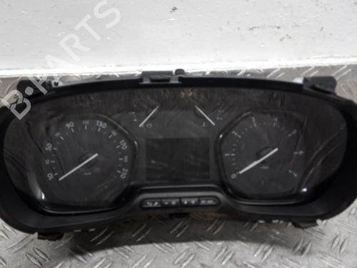 Used Instrument cluster Instrument cluster 26047705 26047705