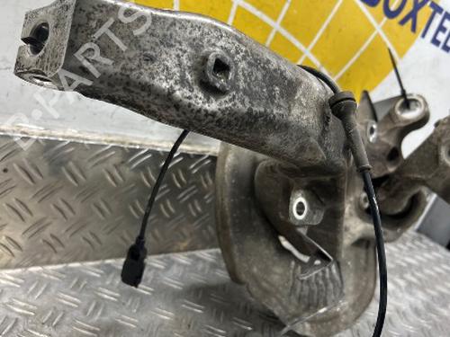 Right front steering knuckle JAGUAR F-PACE (X761) 3.0 SDV6 AWD | BP26043821M26 - Image 2