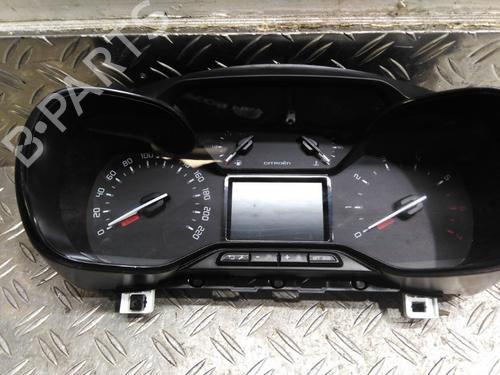 Used Instrument cluster Instrument cluster CITROËN C3 III (SX) 1.2 PureTech 82 (83 hp) 26043195 26043195