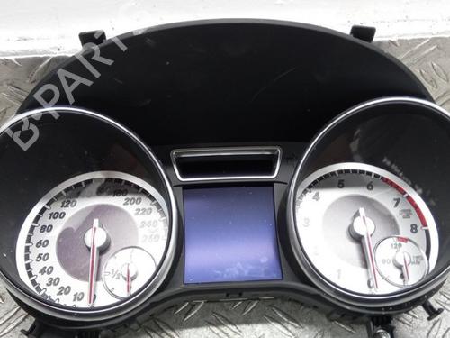 Used Display monitor MERCEDES-BENZ GLA-CLASS (X156) GLA 200 (156.943) (156 hp) 26047041