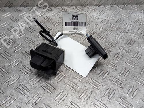 switch-mercedes-benz-eqe-v295-2022-26047211 main image