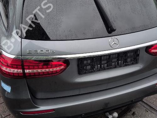 Tailgate MERCEDES-BENZ E-CLASS T-Model (S213) E 300 e (213.253) | BP26226100C6 