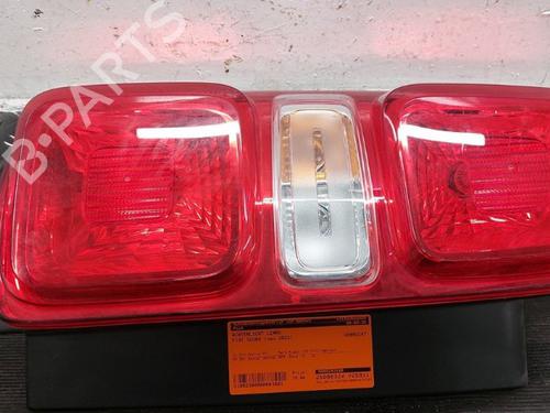 Farolim esquerdo FIAT SCUDO Van 1.5 Multijet 100 (506) (102 hp) 32215402