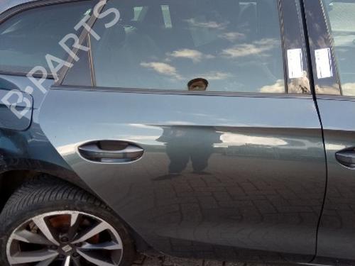 Used Right rear door SEAT LEON Sportstourer (KL8, KLD) 1.5 eTSI (150 hp) 26043607
