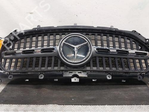 Grill MERCEDES-BENZ GLA (H247) GLA 250 e (247.785) (218 hp) 31829388