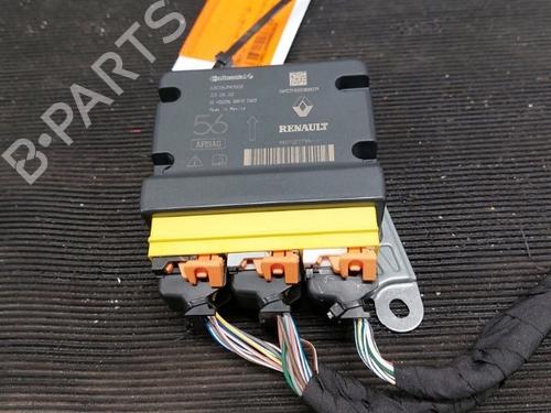 Used ECU airbags ECU airbags MERCEDES-BENZ HECKFLOSSE (W111, W112) 230 S (111.010) (120 hp) 32215457 32215457