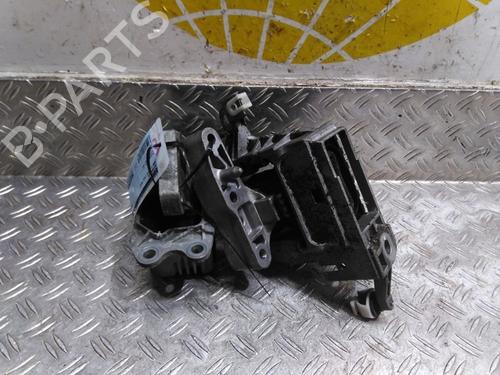 Used Engine mount Engine mount BMW 2 Active Tourer (F45) 216 d (116 hp) 26043205 26043205