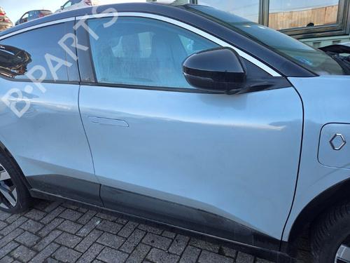 Used Right front door RENAULT MEGANE E-TECH SUV EV60 (BNJ2) (131 hp) 30638964