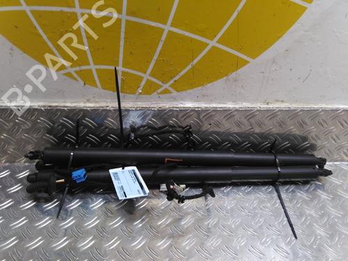 Used Tailgate lift support MERCEDES-BENZ B-CLASS Sports Tourer (W247) B 200 d (247.012) (150 hp) 26041767