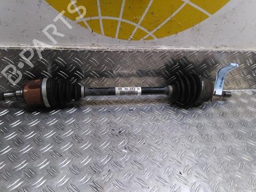 Used Left front driveshaft Left front driveshaft OPEL CORSA F (P2JO) 1.2 (68) (75 hp) 26042041 26042041
