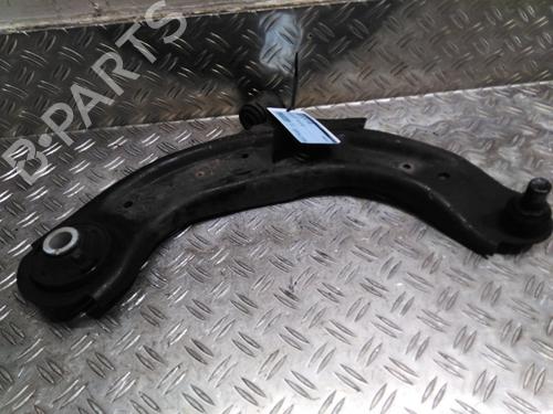 Used Right front suspension arm MAZDA CX-3 (DK) 2.0 SKYACTIV-G (DK5W, DK6W) (120 hp) 26042786