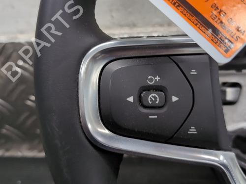 Steering wheel VOLVO EX40 (536) EV | BP38911815C49 - Image 2