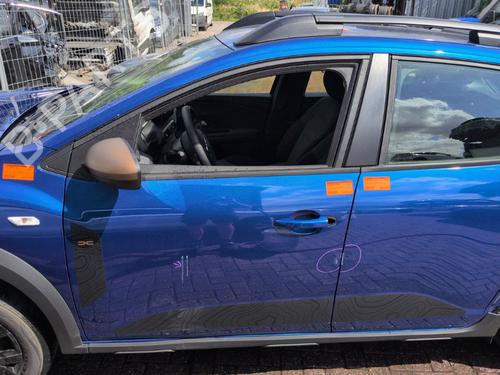 left-front-door-dacia-sandero-iii-2021-37989358 main image