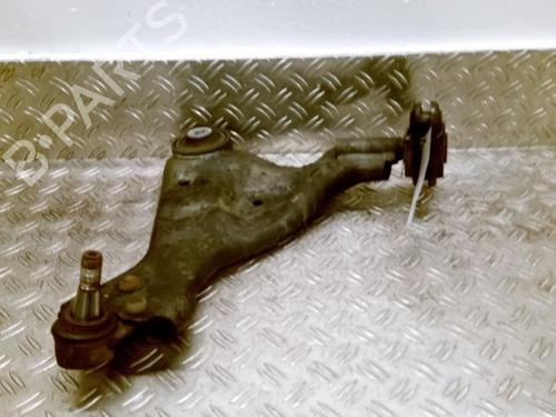 Used Right front suspension arm MERCEDES-BENZ V-CLASS (W447) V 220 CDI / d (447.811, 447.813, 447.815) (163 hp) 26045448