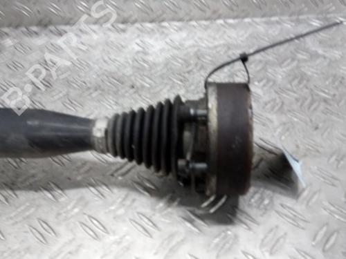 Used Right front driveshaft AUDI A1 (8X1, 8XK) 1.2 TFSI (86 hp) 26045726