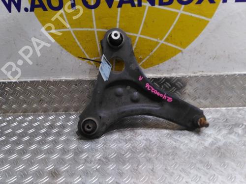 Used Right front suspension arm RENAULT TWINGO III (BCM_, BCA_) 1.0 SCe 70 (71 hp) 26043298