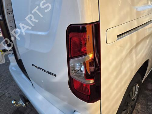 Right taillight PEUGEOT PARTNER Box Body/MPV (K9) 1.5 BlueHDI 130 | BP28083275C35 