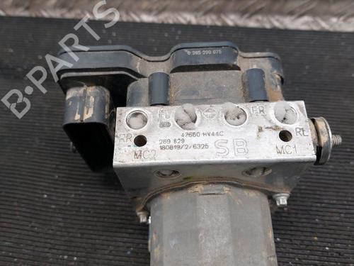 Used ABS pump NISSAN QASHQAI II (J11, J11_) 1.2 DIG-T (115 hp) 32215495
