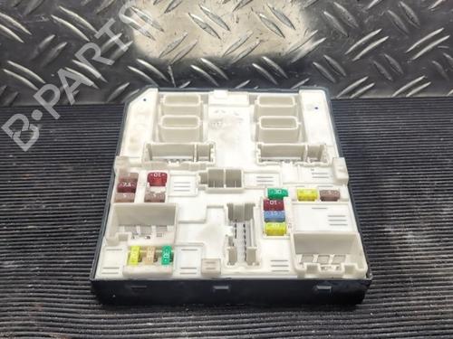 Fuse box NISSAN INTERSTAR Van (X62B) dCi 165 RWD | BP30155993E1
