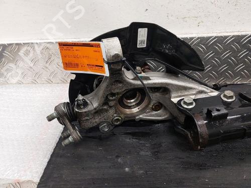 Venstre Styrespindel Lejehus KIA SPORTAGE V (NQ5) 1.6 T-GDi Hybrid (230 hp) 32520094