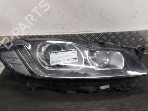 right-headlight-jaguar-f-pace-x761-2015-26048215 main image