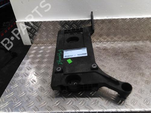 support-vw-golf-viii-cd1-da1-2019-26045381 main image