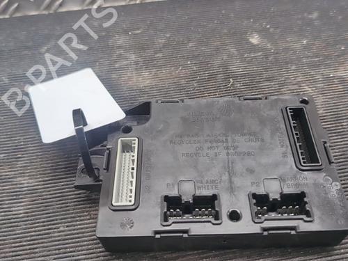 electronic-module-renault-captur-i-j5_-h5_-2013-30550058 main image