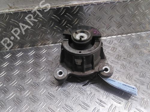 Used Engine mount MERCEDES-BENZ VITO Van (W447) 114 CDI (447.601, 447.603, 447.605) (136 hp) 26042586