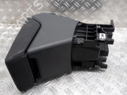 Armrest / Center console VW POLO VI (AW1, BZ1, AE1) 1.0 TSI | BP26043645I20 - Image 5