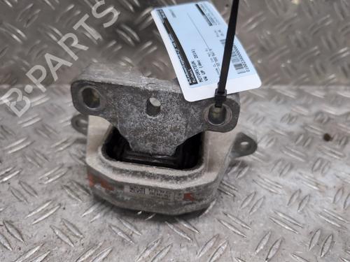 Used Engine mount Engine mount VW UP! (121, 122, BL1, BL2, BL3, 123) 1.0 (60 hp) 26044368 26044368