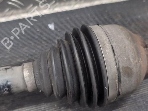 Right front driveshaft PEUGEOT EXPERT Van (V_) 1.5 BlueHDi 100 | BP30377579M39