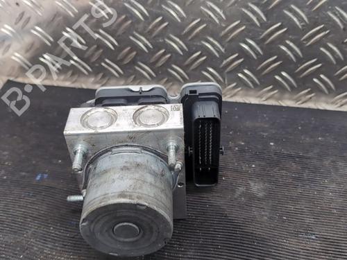 Used ABS pump OPEL CORSA F (P2JO) CORSA-e (68) (136 hp) 30875393