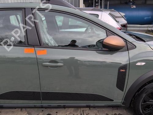 Used Right front door Right front door DACIA LOGAN EXPRESS (FS_) 1.4 (75 hp) 33956215 33956215