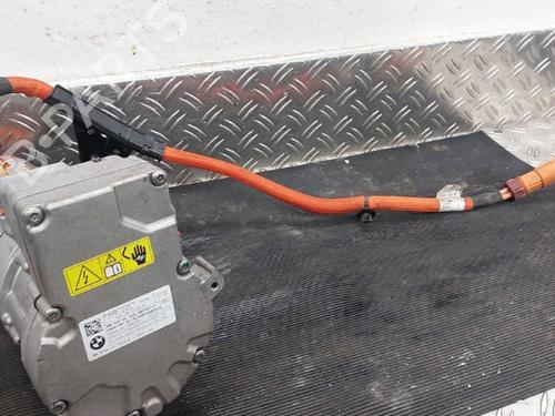 AC compressor BMW X3 (G45) xDrive 30 e | BP33888904M34 - Image 3