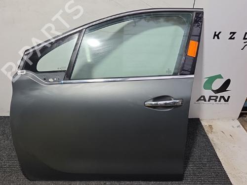 Used Left front door PEUGEOT 208 I (CA_, CC_) 1.2 THP 110 (110 hp) 30875350