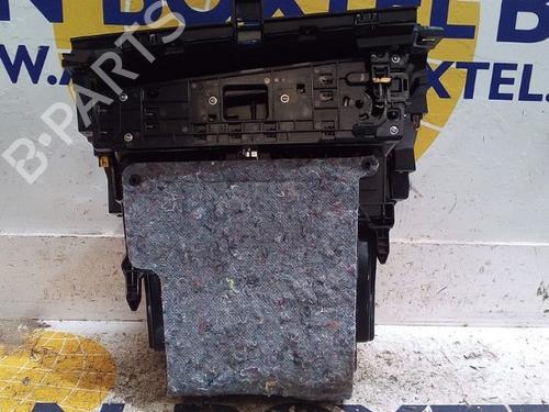 Used Glove box Glove box RENAULT CAPTUR II (HF_) TCe 155 (HFMN) (154 hp) 26041553 26041553