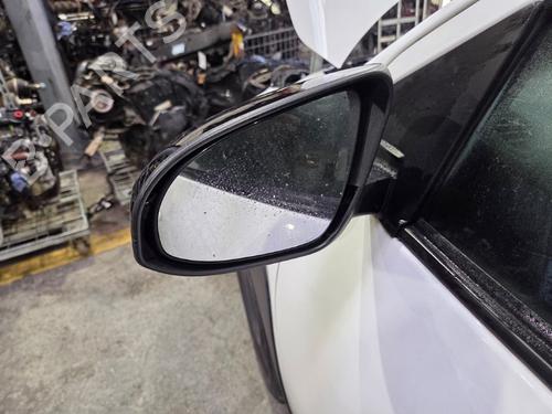 Used Left mirror TOYOTA AYGO X (_B7_) 1.0 VVT-i (KGB70) (72 hp) 29539737