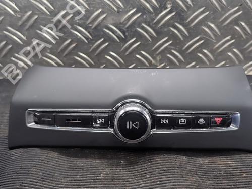 Comando chauffage Comando chauffage VOLVO V60 II (225) B3 Mild-Hybrid (177 hp) 36185559 36185559