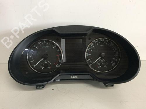 Used Instrument cluster SKODA OCTAVIA III Combi (5E5, 5E6) 2.0 TDI (150 hp) 27233494
