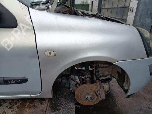 Used Right front fenders Right front fenders RENAULT CLIO II (BB_, CB_) 1.2 16V (BB05, BB0W, BB11, BB27, BB2T, BB2U, BB2V, CB05,... (75 hp) 33965636 33965636