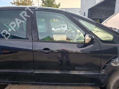 Used Right front door Right front door 39568271 39568271
