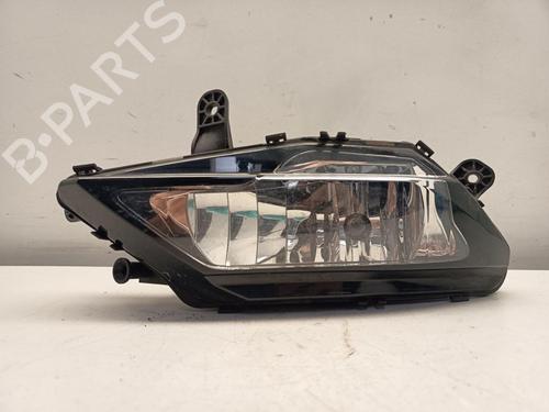 left-front-fog-light-opel-insignia-b-country-tourer-z18-2017-32763950 main image