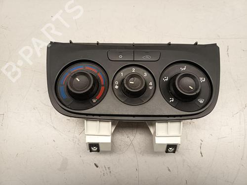 Used Climate control OPEL COMBO Tour (X12) 1.4 (C26, D26, E26, C06) (95 hp) 32762608