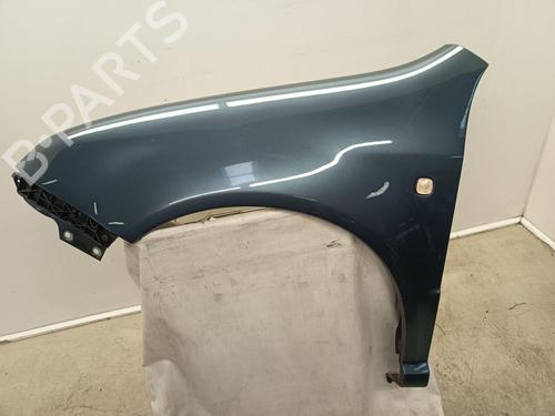 Guarda-lamas esquerdo Guarda-lamas esquerdo SKODA FABIA I Combi (6Y5) 1.4 TDI (75 hp) 32762092 32762092