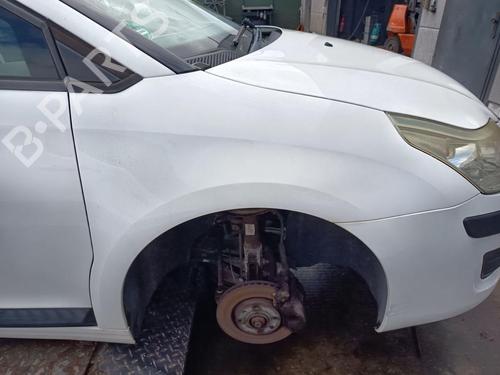 Used Right front fenders Right front fenders CITROËN C4 Coupe (LA_) 1.4 16V (88 hp) 32761281 32761281