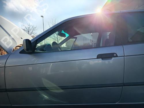 Used Left front door Left front door BMW 3 Compact (E36) 316 i (102 hp) 32762266 32762266