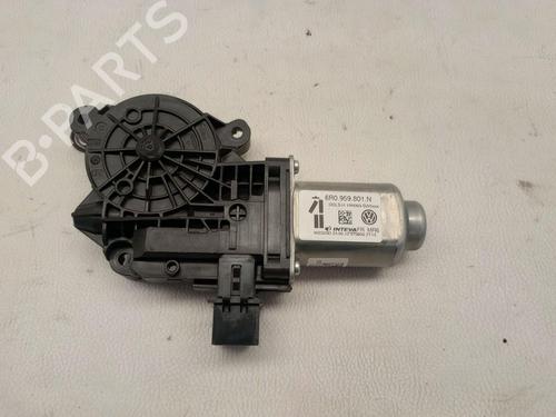 Used Left front window motor Left front window motor SEAT IBIZA IV (6J5, 6P1) 1.4 (85 hp) 32733834 32733834