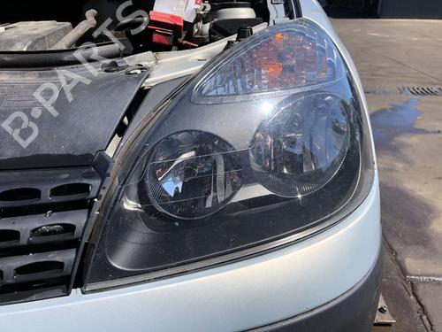 Used Left headlight Left headlight RENAULT CLIO II (BB_, CB_) 1.2 16V (BB05, BB0W, BB11, BB27, BB2T, BB2U, BB2V, CB05,... (75 hp) 33611411 33611411
